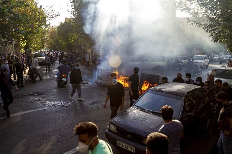  การประท้วงปี 2565 ที่ Iran: ความโกรธเคือง จากการตายของ Mahsa Amini